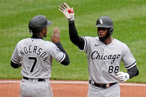 Chicago White Sox pitching gets pummeled again in a 13-9 loss to the Pittsburgh Pirates: ‘It’s just one of those stretches’